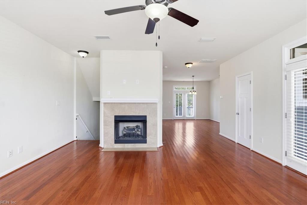 3732 Vintage Pointe Pl Property Photo 3