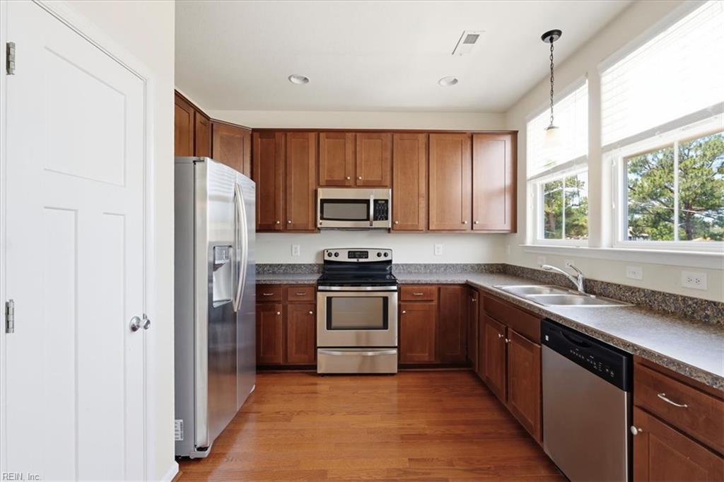 3732 Vintage Pointe Pl Property Photo 11
