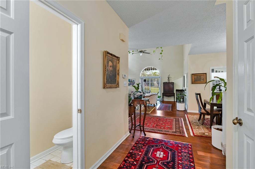 1137 Cypress Point Way Property Photo 15