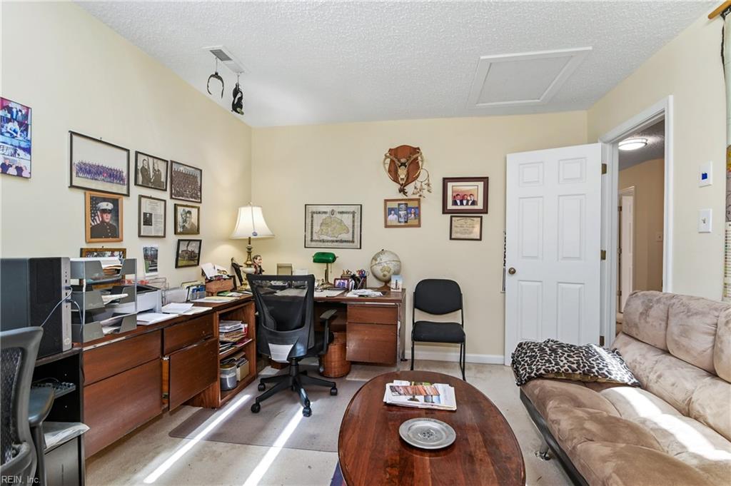 1137 Cypress Point Way Property Photo 33