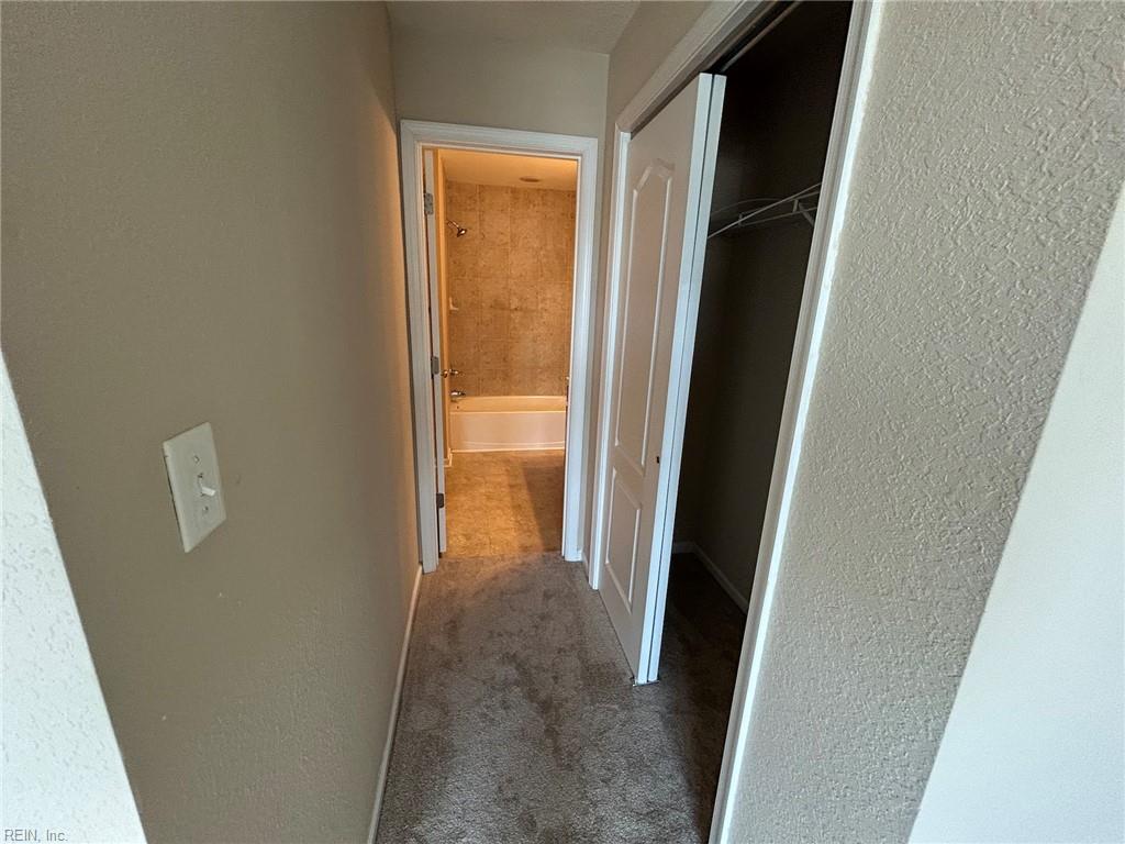 4933 Travertine Ave Property Photo 17