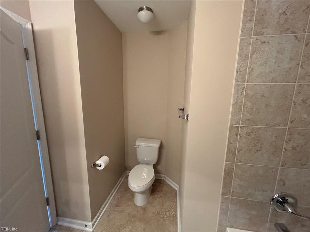 4933 Travertine Ave Property Photo 19