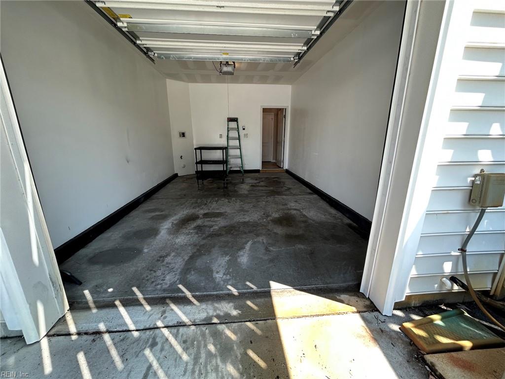 4933 Travertine Ave Property Photo 26