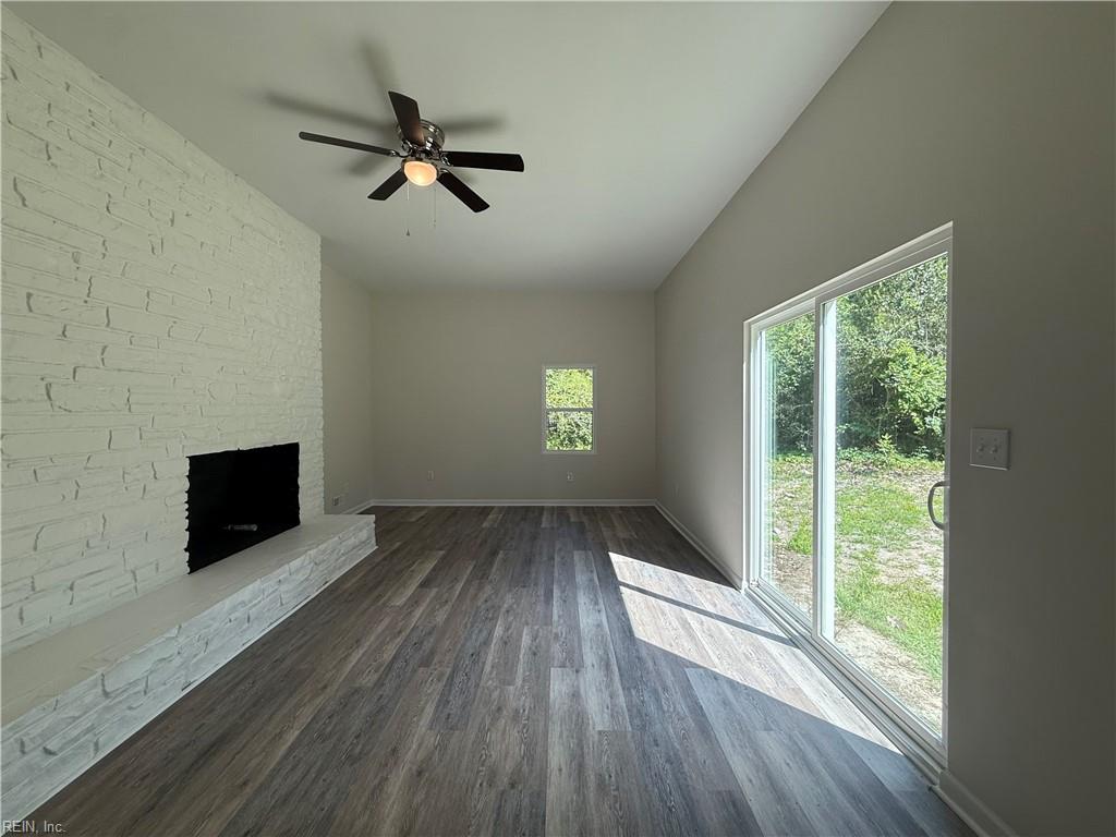 537 Margaret Dr Property Photo 5