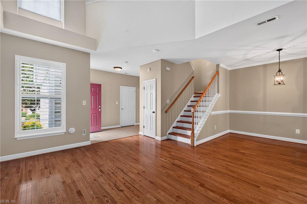 4467 Pleasant View Dr Property Photo 5
