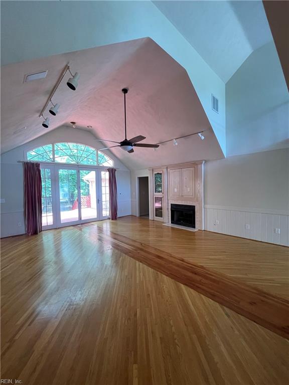 804 River Strand Property Photo 6