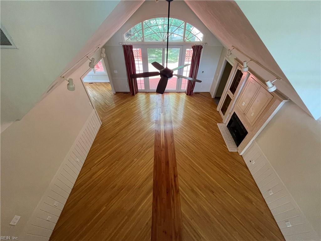 804 River Strand Property Photo 16