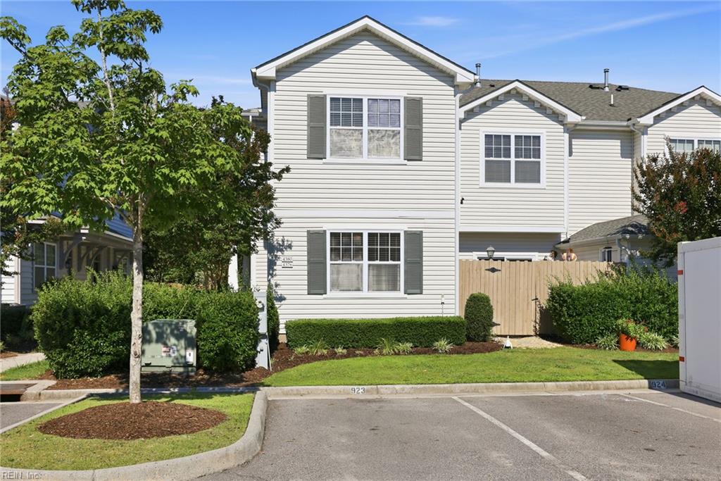 4376 Turnworth Arch Property Photo 1