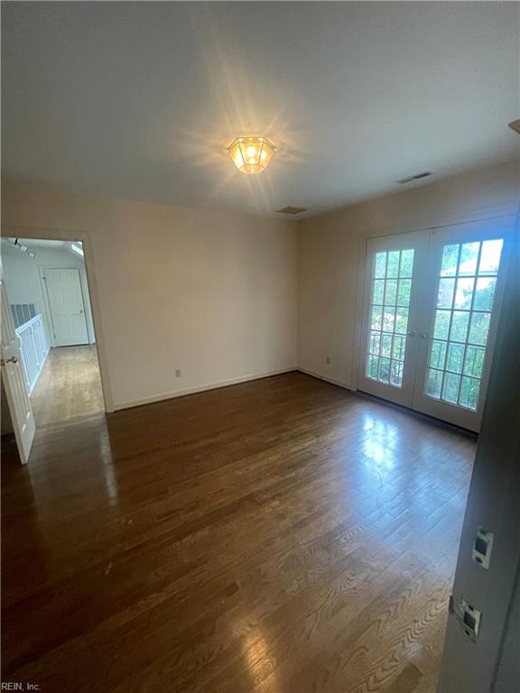 625 Mowbray Arch Property Photo 7