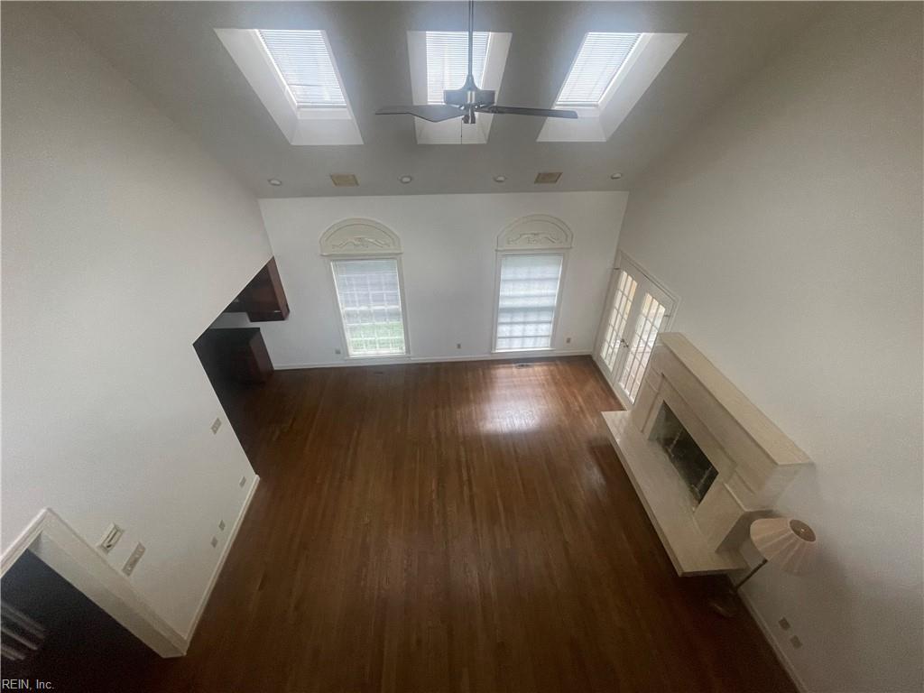 625 Mowbray Arch Property Photo 13