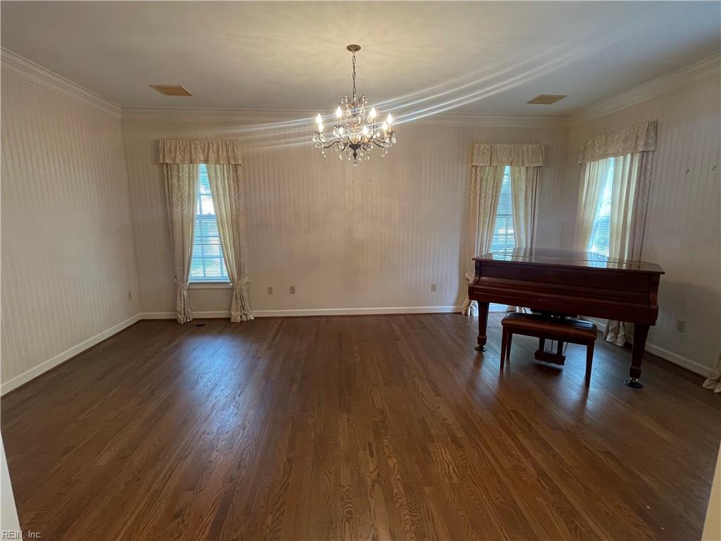 625 Mowbray Arch Property Photo 18