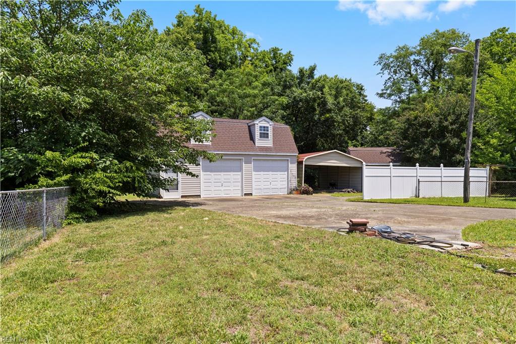 121 Settlers Landing Rd Property Photo 10
