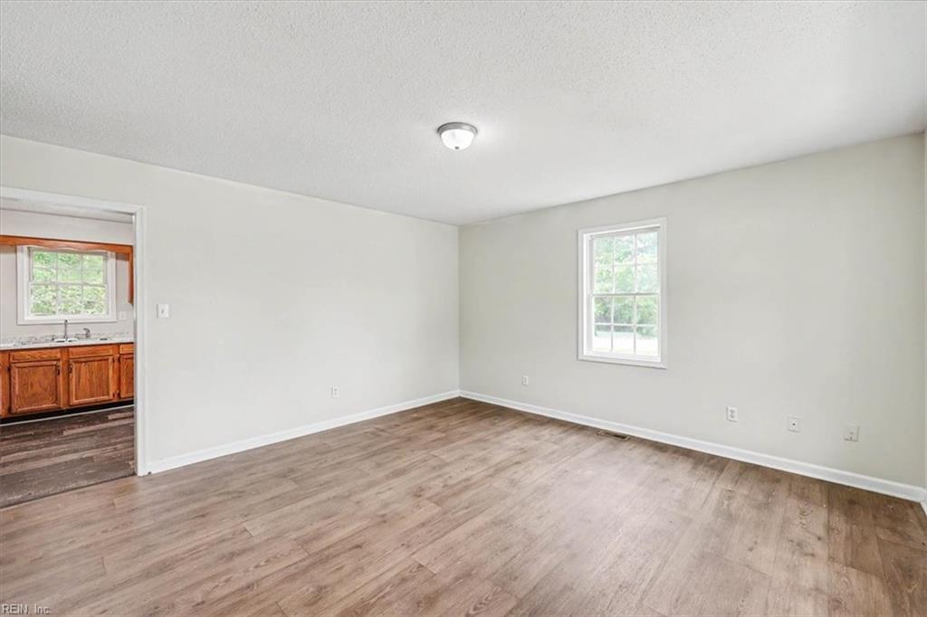 566 Brink Rd Property Photo 2