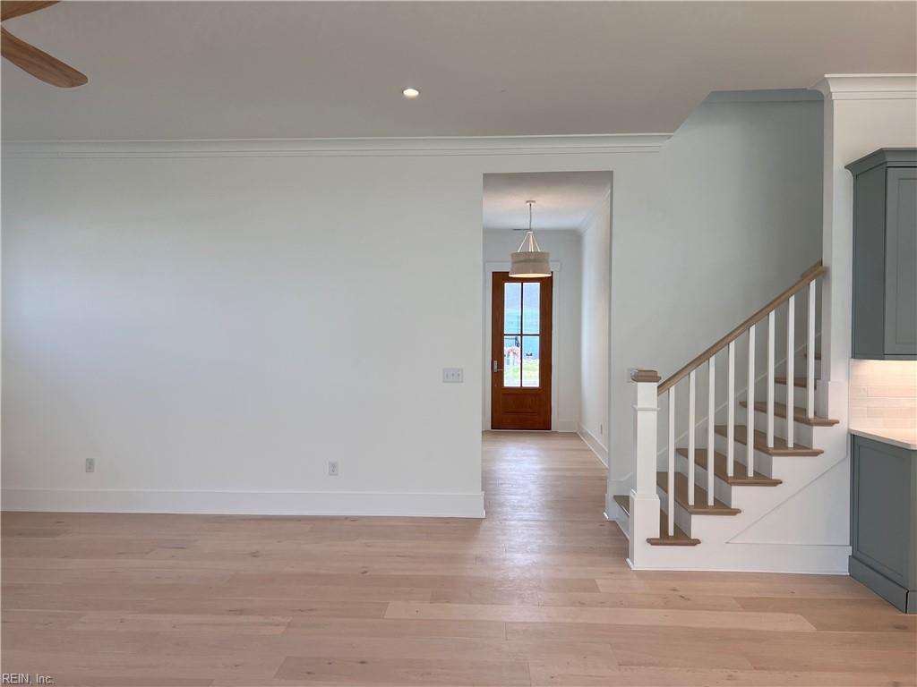 631 Virginia Ave Property Photo 2