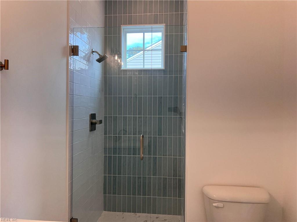 631 Virginia Ave Property Photo 16