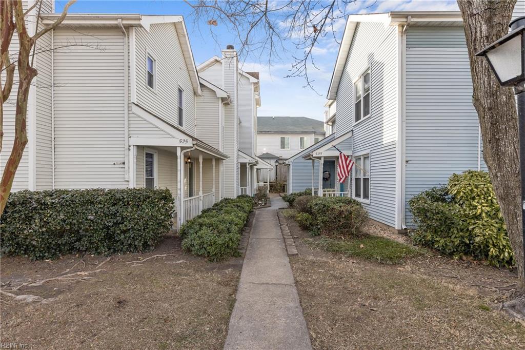 527 Pine Tops Ct Property Photo 2