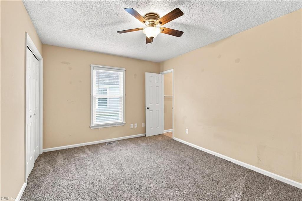 527 Pine Tops Ct Property Photo 16