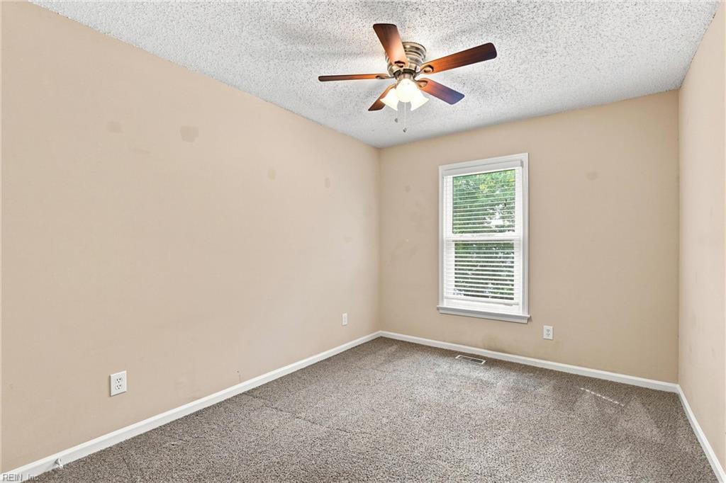 527 Pine Tops Ct Property Photo 21