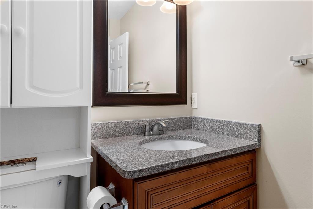 527 Pine Tops Ct Property Photo 22