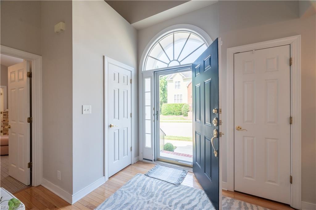 201 Shaindel Dr Property Photo 2