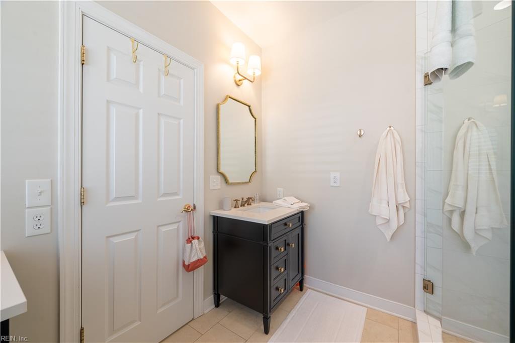 201 Shaindel Dr Property Photo 20