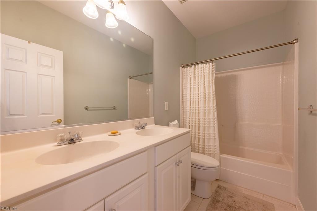 201 Shaindel Dr Property Photo 22