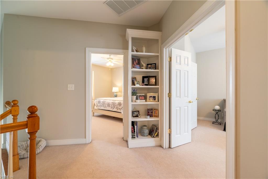 201 Shaindel Dr Property Photo 24