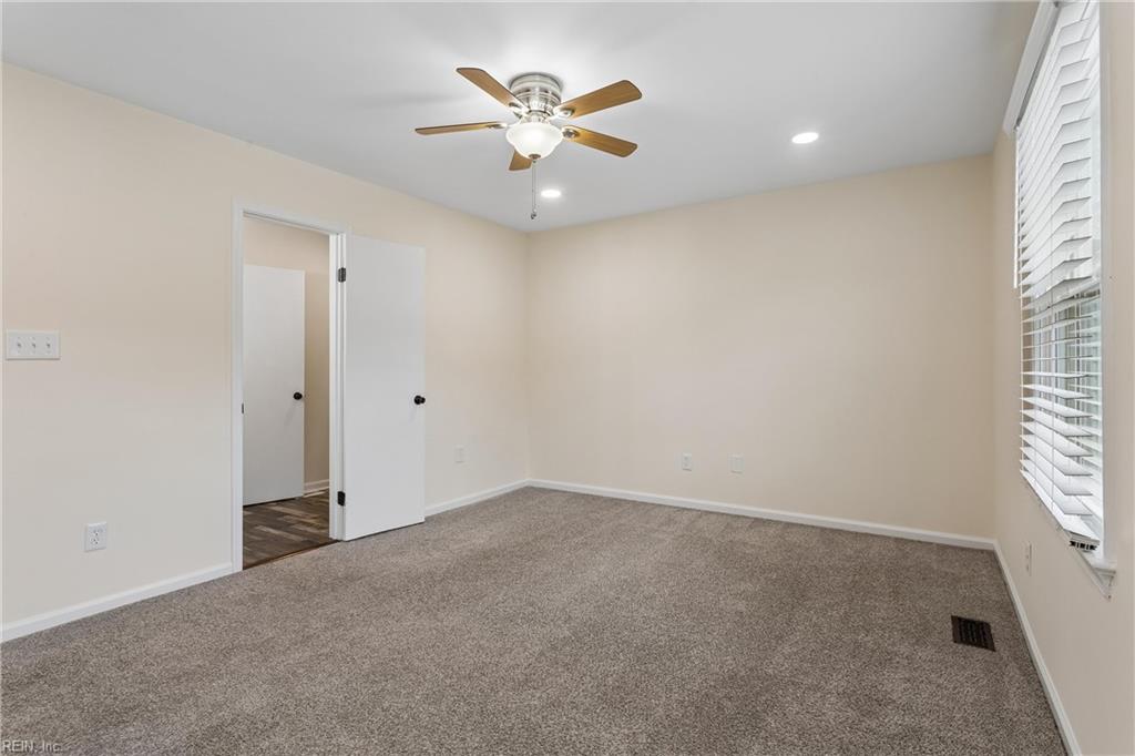 114 Solebay St Property Photo 24