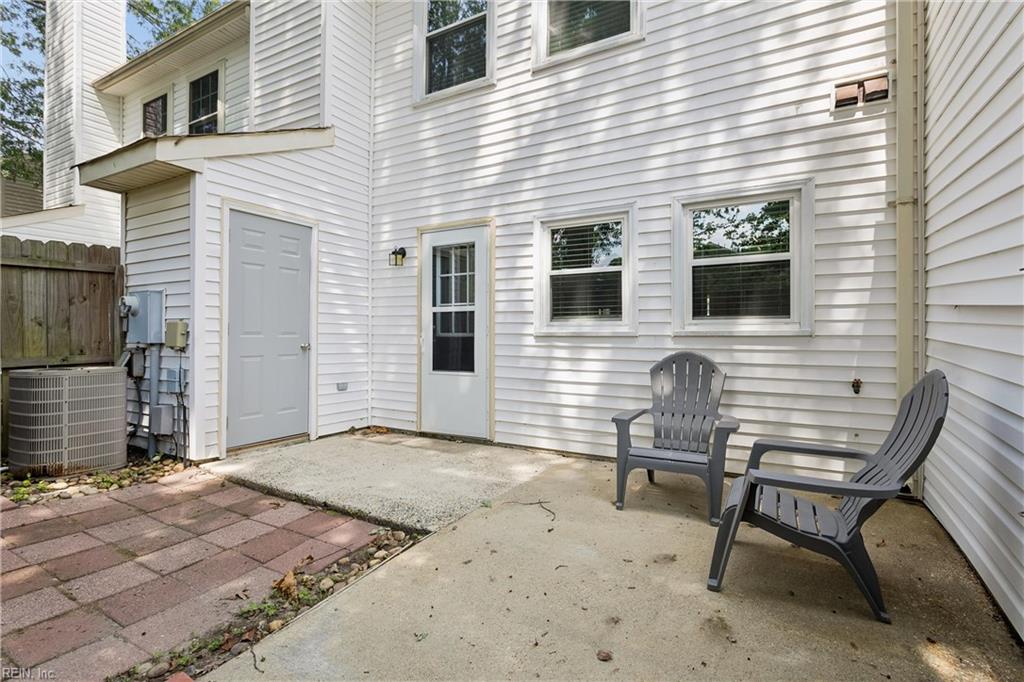 114 Solebay St Property Photo 30