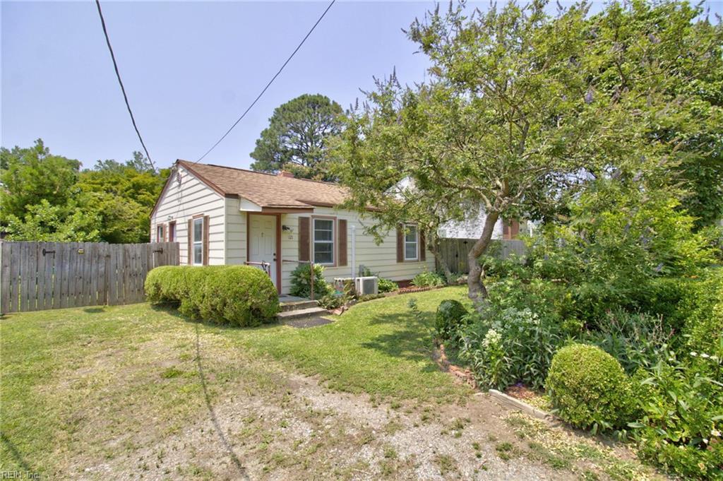 121 Lucas Ave Property Photo 1