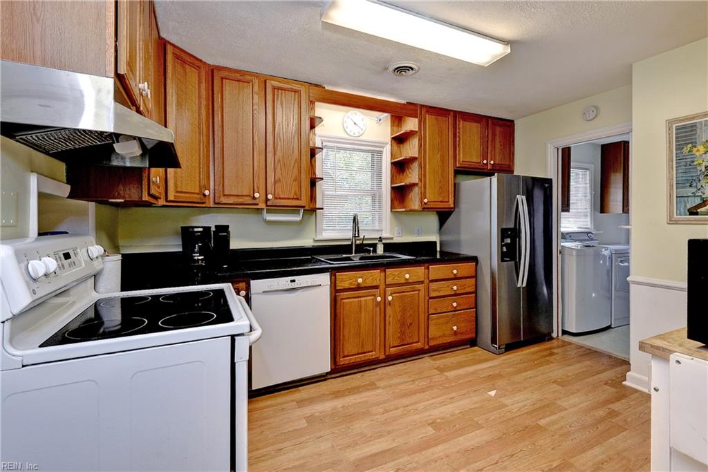 268 James River Dr Property Photo 9