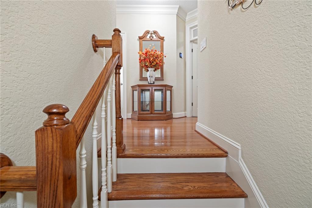 1016 Briars Lndg Property Photo 18