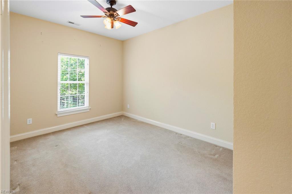 1016 Briars Lndg Property Photo 45
