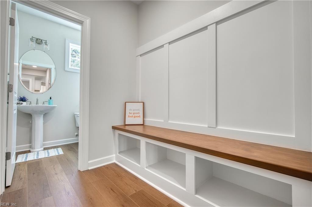 1840 Karen Ln Property Photo 15