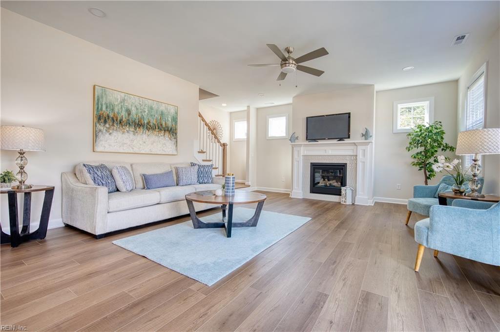 1840 Karen Ln Property Photo 15