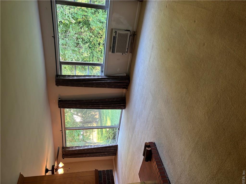 1118 Pike St Property Photo 15