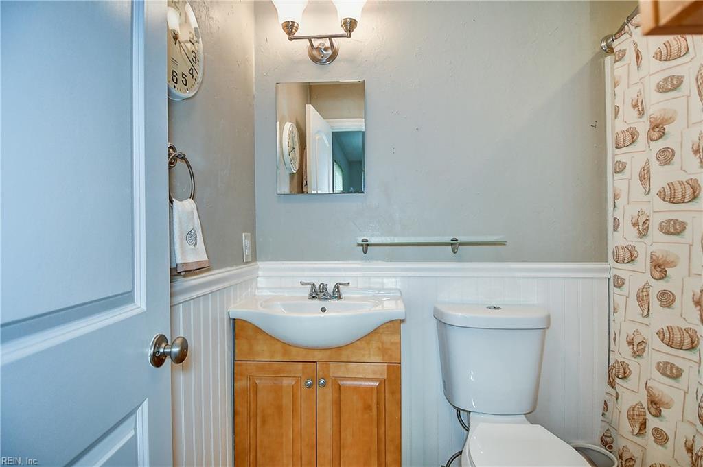858 Waters Rd Property Photo 18