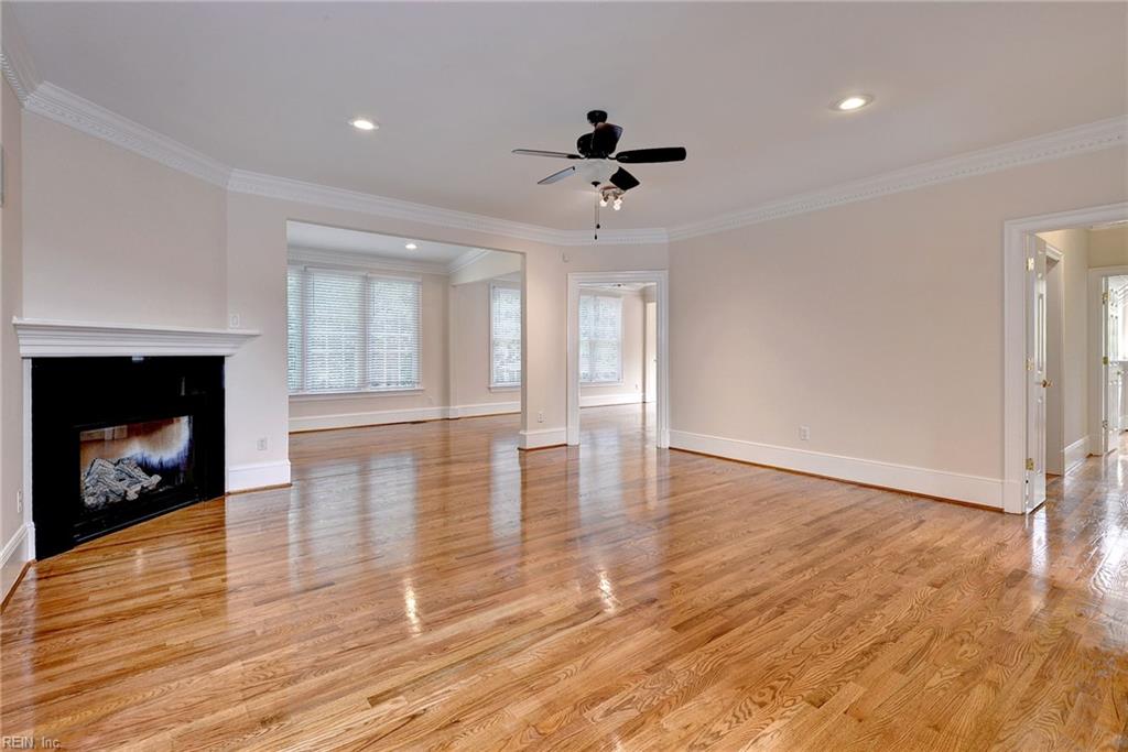 5129 Rolling Reach Property Photo 8
