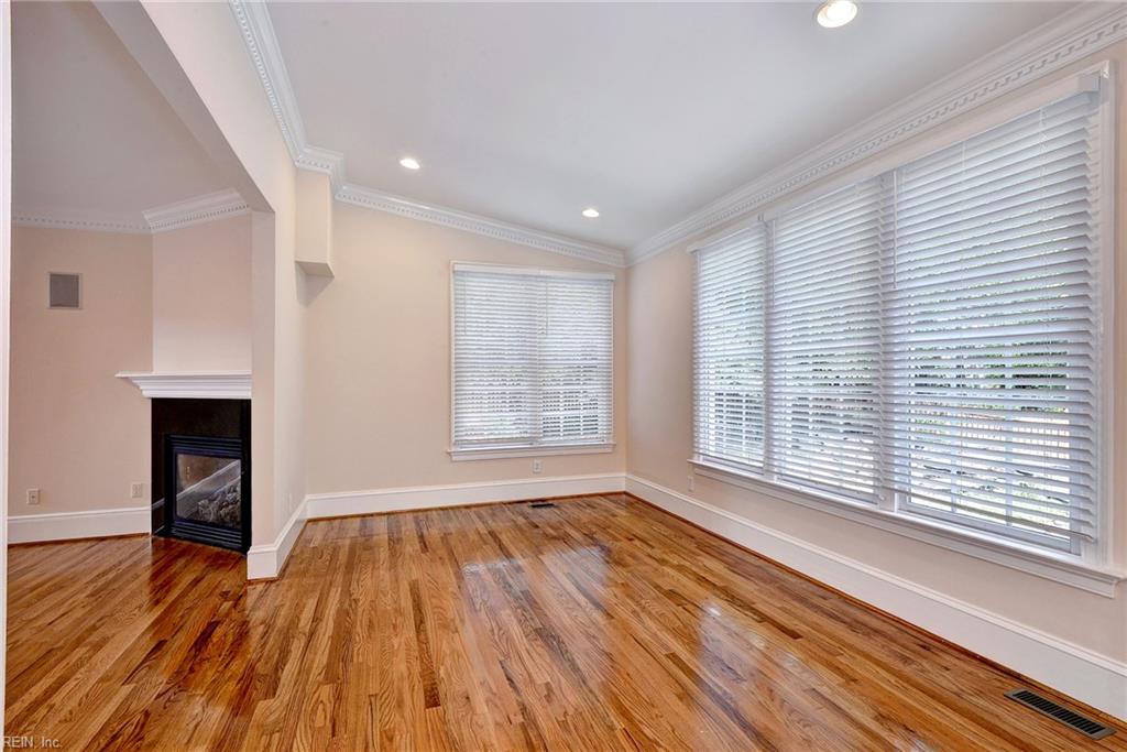 5129 Rolling Reach Property Photo 12