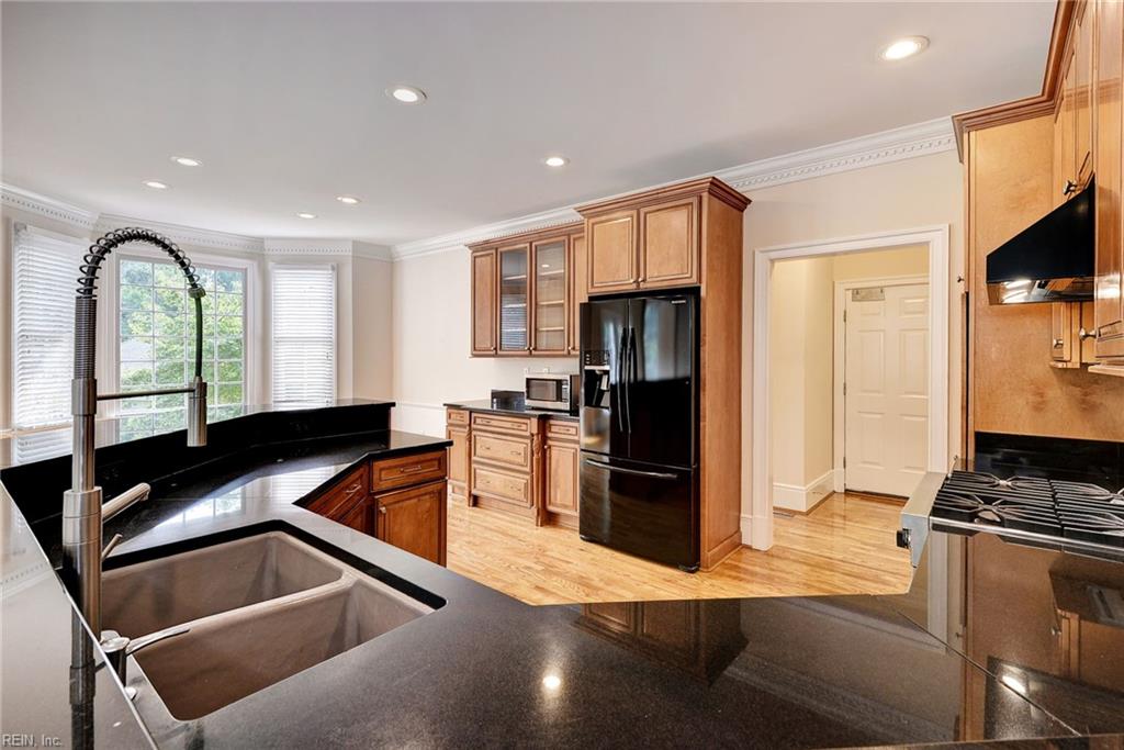5129 Rolling Reach Property Photo 17