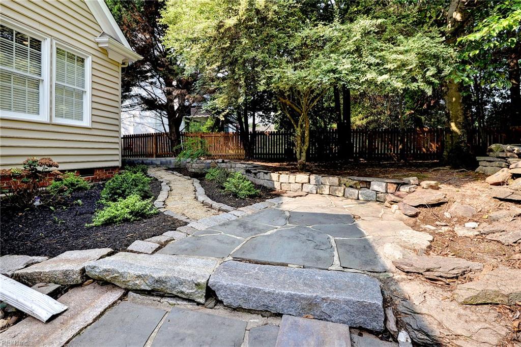 5129 Rolling Reach Property Photo 44