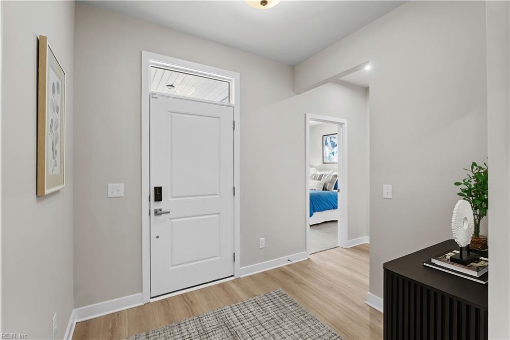 7157 Holiday Ln Property Photo 2
