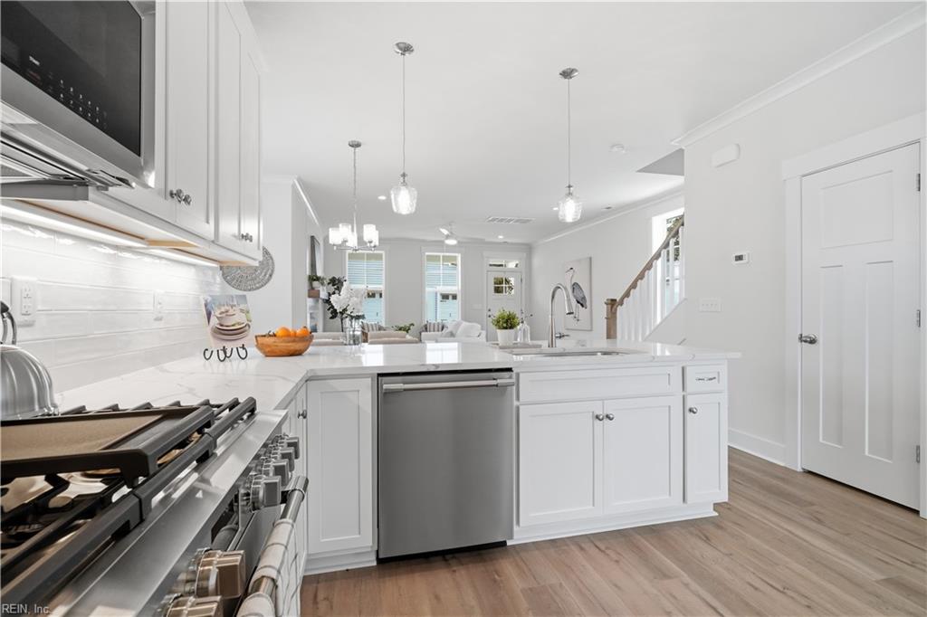 514 25 1/2 St Property Photo 12