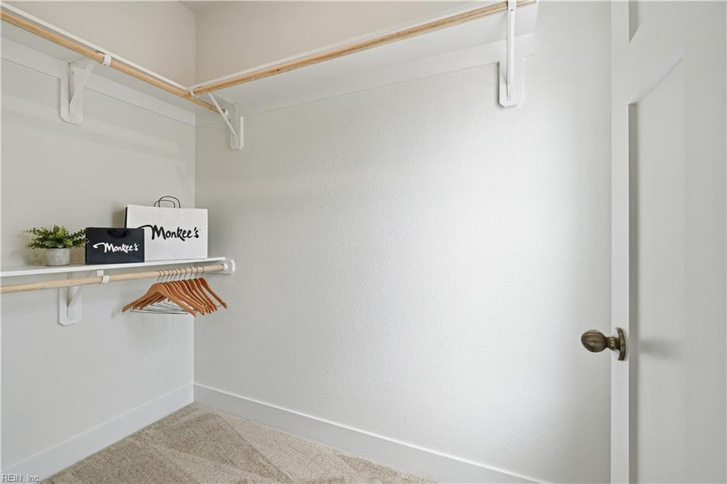 514 25 1/2 St Property Photo 17