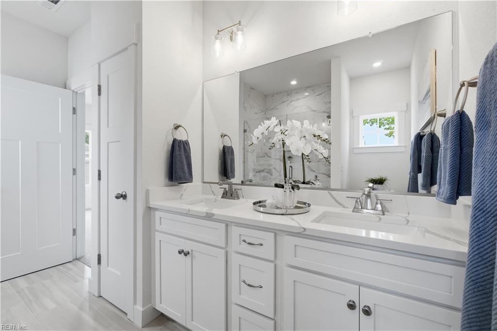 514 25 1/2 St Property Photo 19