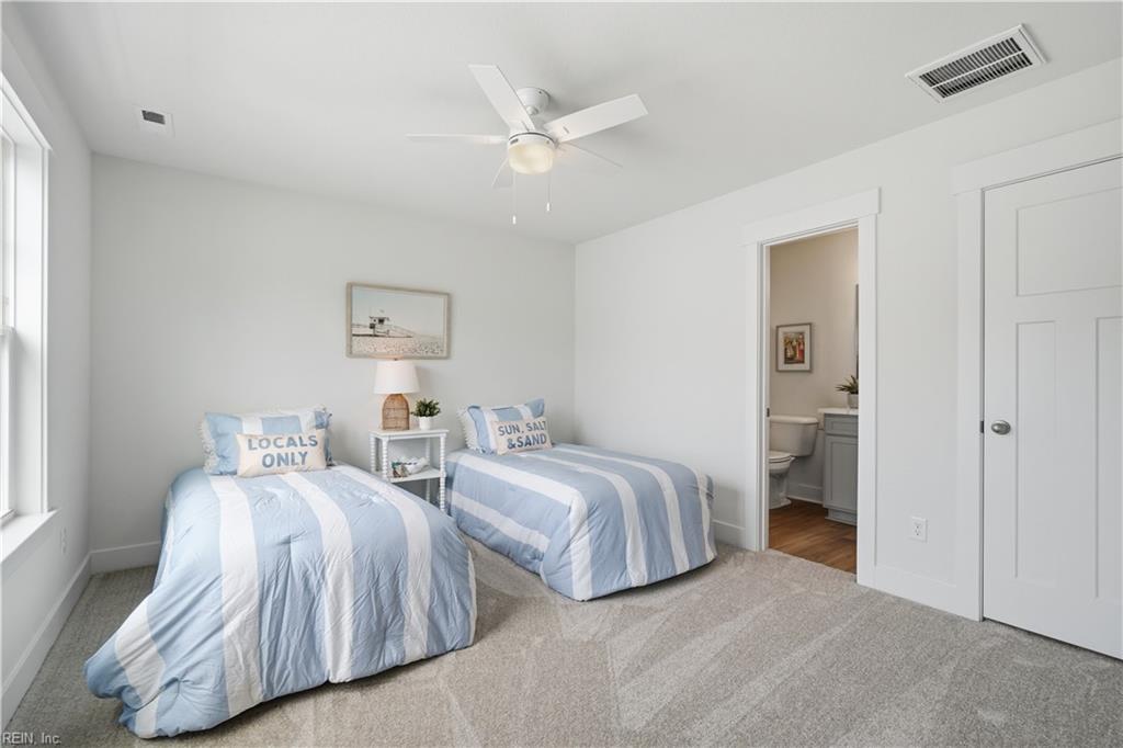 514 25 1/2 St Property Photo 24
