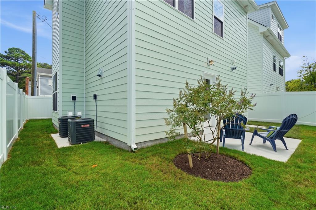 514 25 1/2 St Property Photo 36