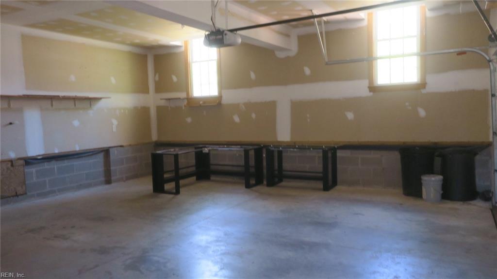 128 Great Gln Property Photo 39
