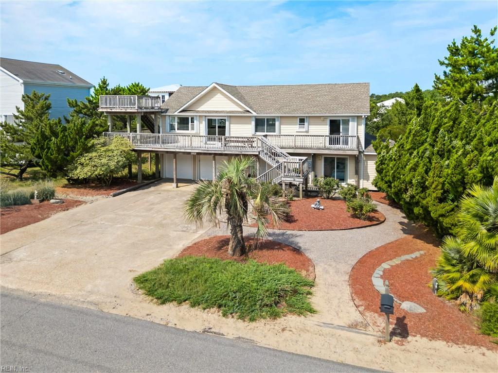 2737 Sandfiddler Rd Property Photo 1