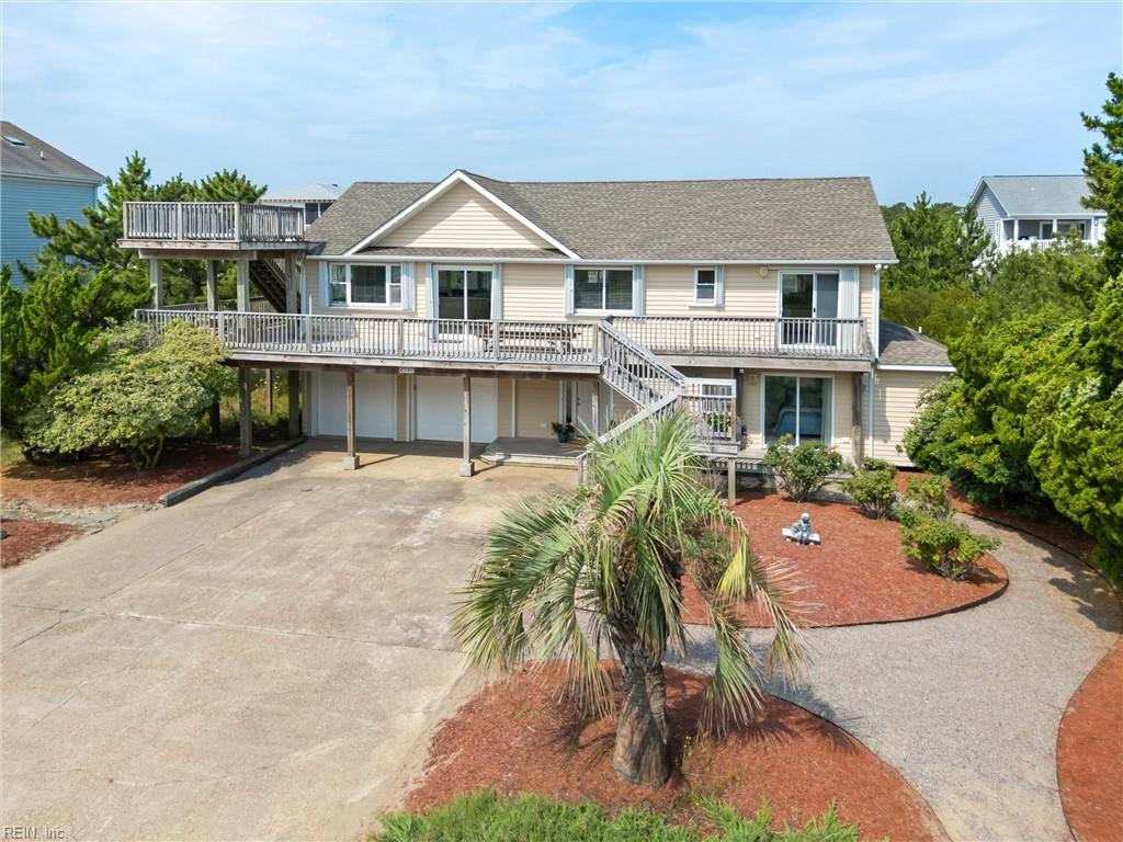 2737 Sandfiddler Rd Property Photo 2